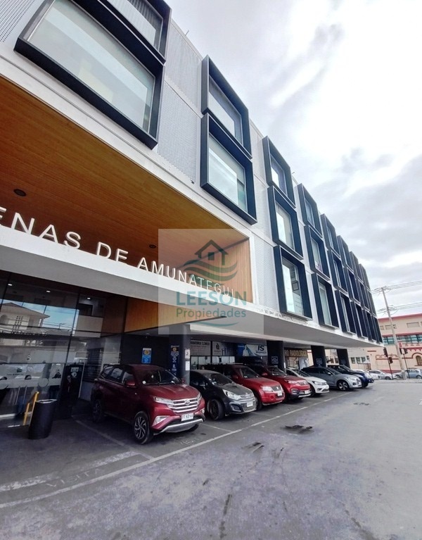 LA SERENA-ARRIENDO OFICINA EN CENTRO COMERCIAL