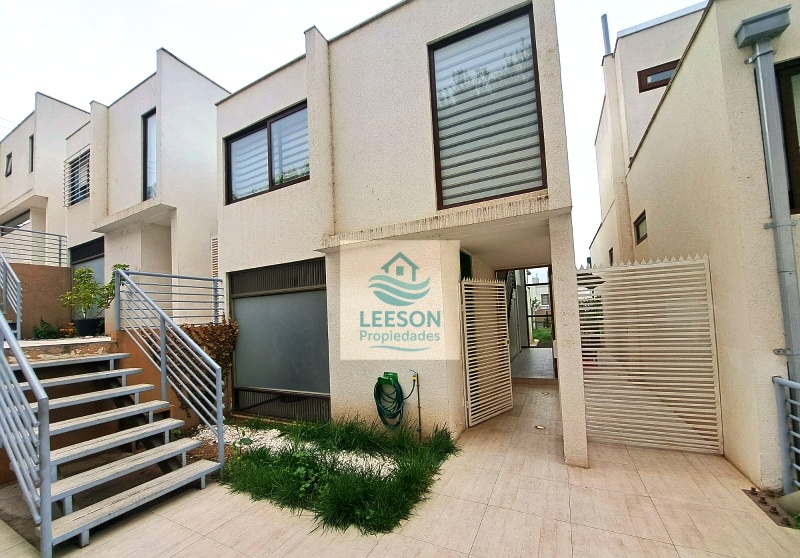 AGUA SANTA-VENTA CASA 3D/3B EXCELENTE UBICACIÓN