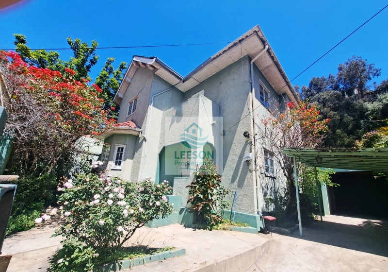 CERRO RAMADITAS-VENTA AMPLIA CASA 3D/2B EXCELENTE UBICACIÓN