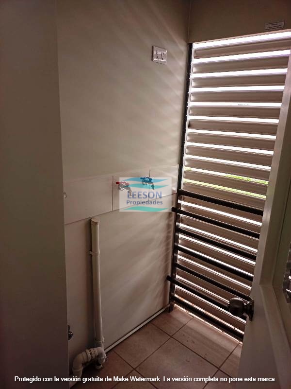 LA SERENA- ARRIENDO DEPTO 3D/1B CON ESTACIONAMIENTO